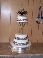 Oval wedding cake